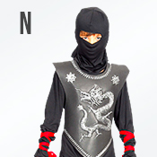 Maskeradkläder på N